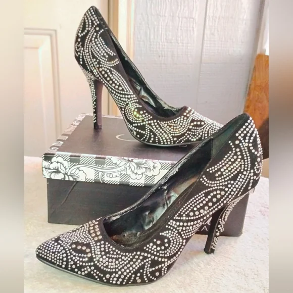 Shiekh Elegant Black Heels Covered In Rhinestone - Picture 5 of 17